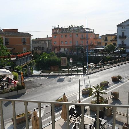 In Centro Rooms And Apartments Isola di Liri Екстериор снимка