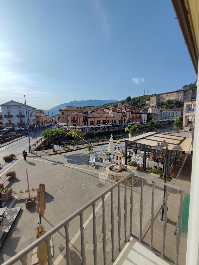 In Centro Rooms And Apartments Isola di Liri Екстериор снимка