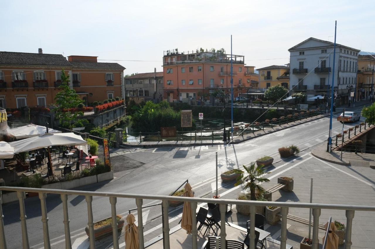 In Centro Rooms And Apartments Isola di Liri Екстериор снимка