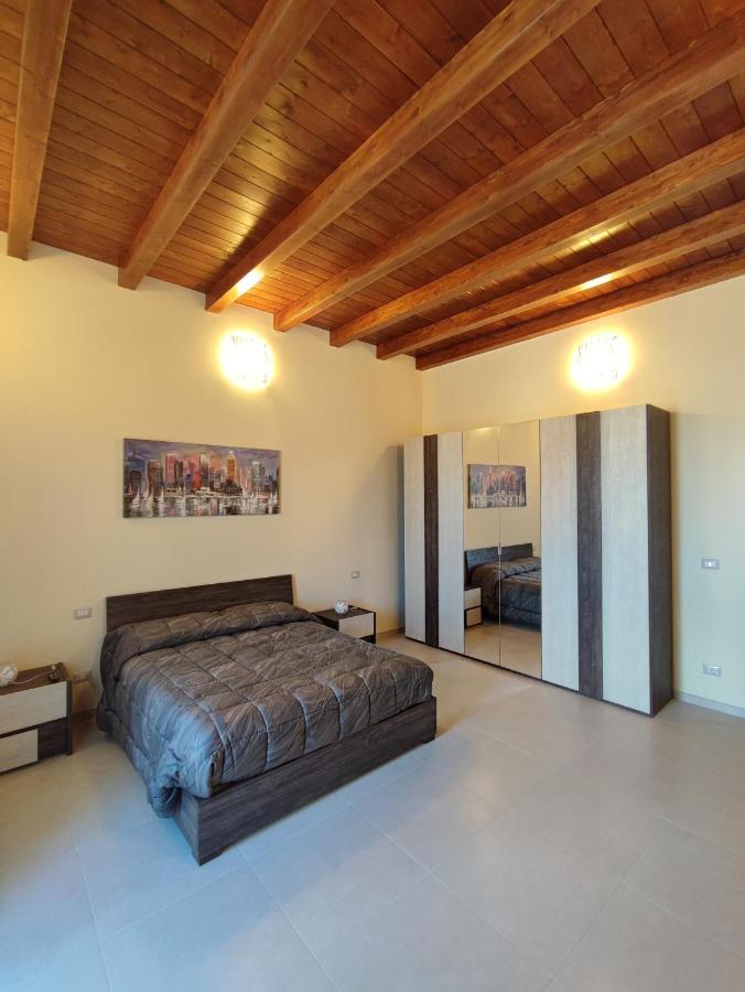 In Centro Rooms And Apartments Isola di Liri Екстериор снимка