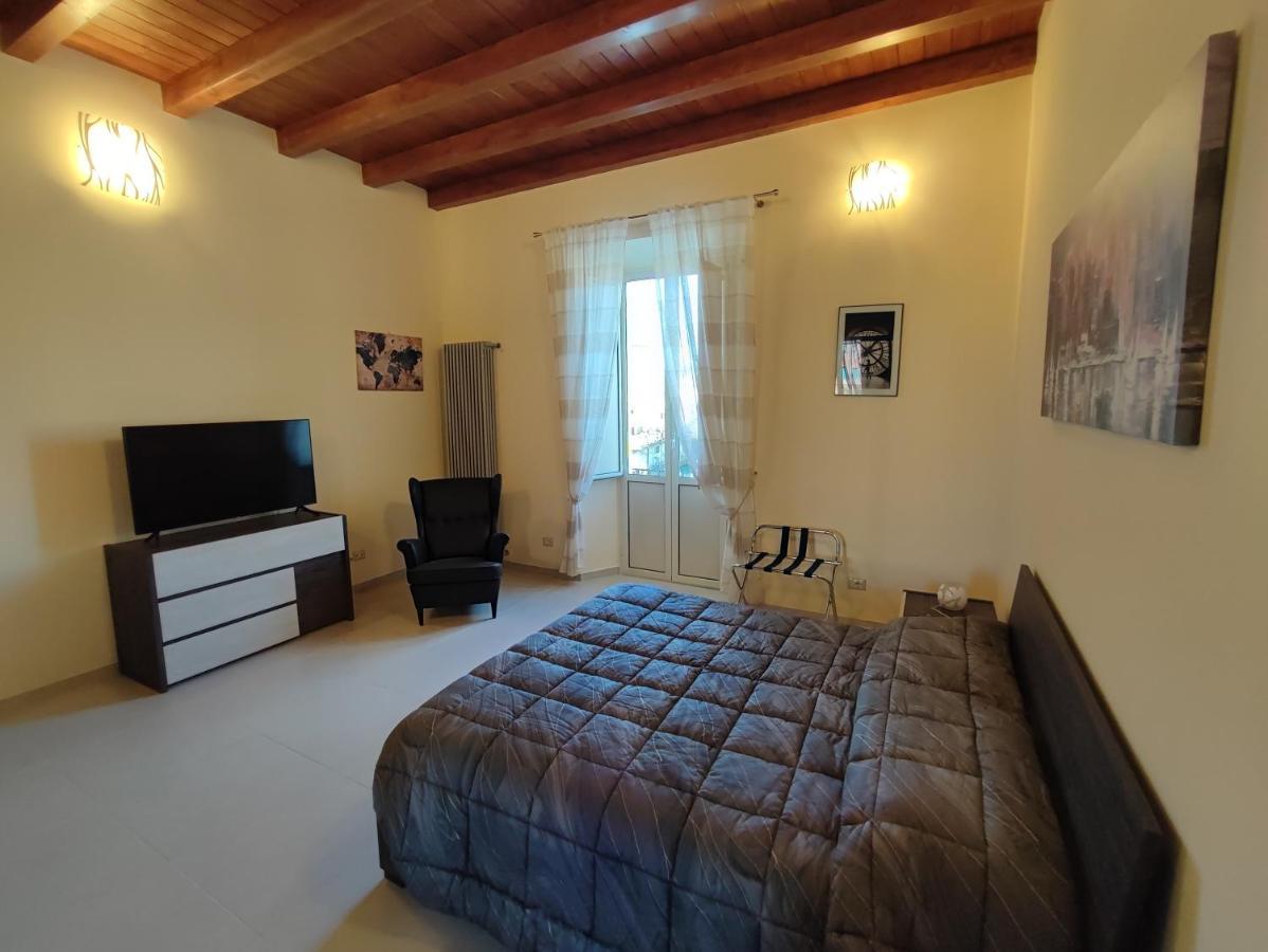 In Centro Rooms And Apartments Isola di Liri Екстериор снимка