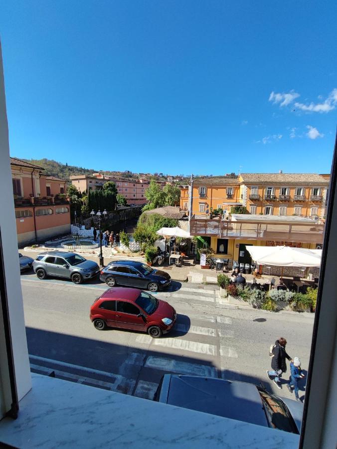 In Centro Rooms And Apartments Isola di Liri Екстериор снимка
