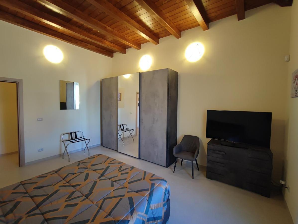 In Centro Rooms And Apartments Isola di Liri Екстериор снимка