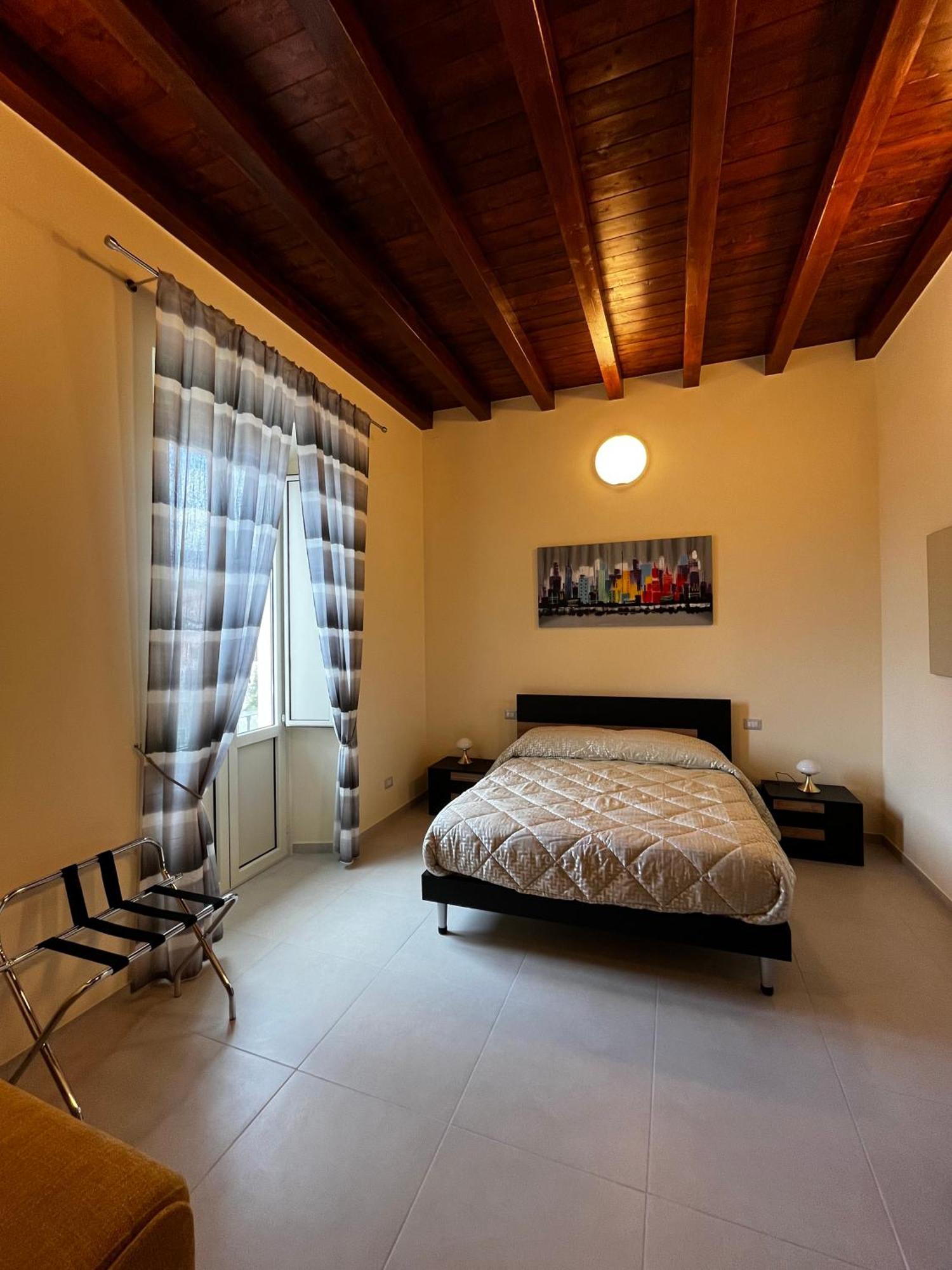 In Centro Rooms And Apartments Isola di Liri Екстериор снимка